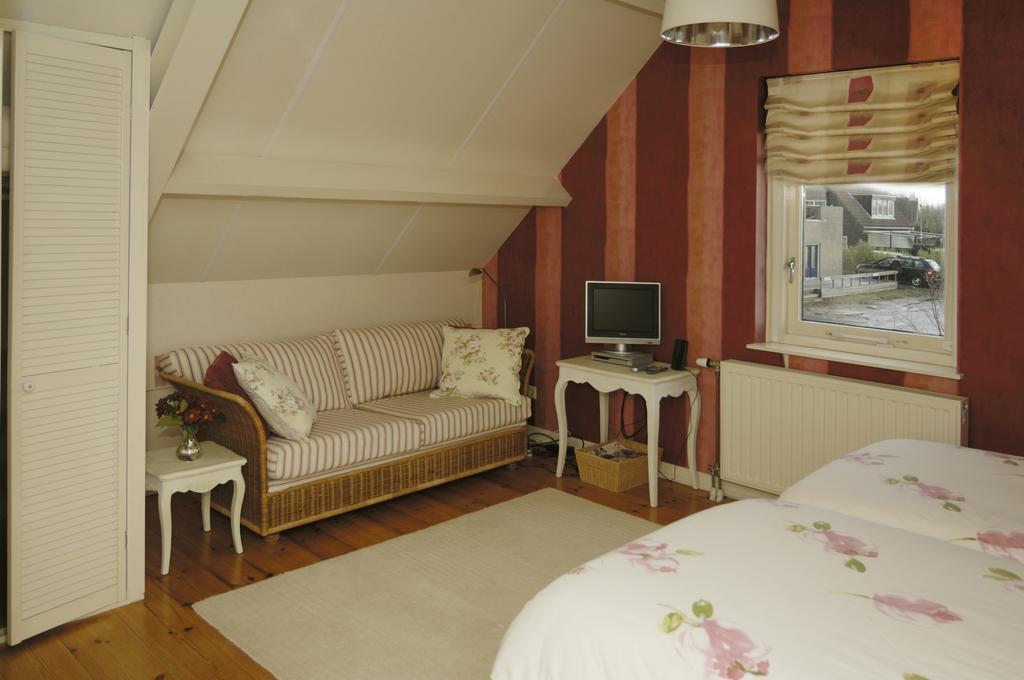 De Zonnehoed Bed & Breakfast Lisse Room photo